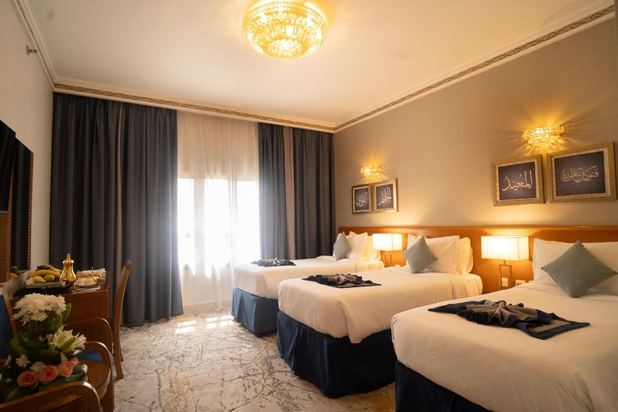 Emaar Grand Hotel Mecca Exterior foto A room at the hotel